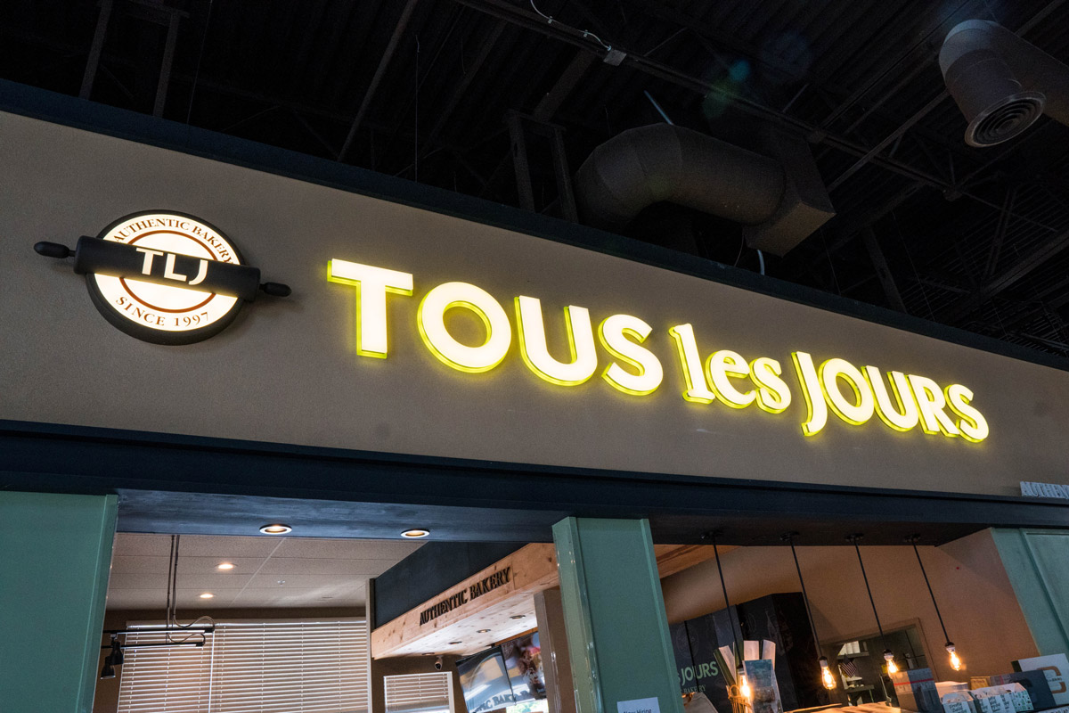 TOUS-LES-JOURS-(BELLEVUE,-WA)