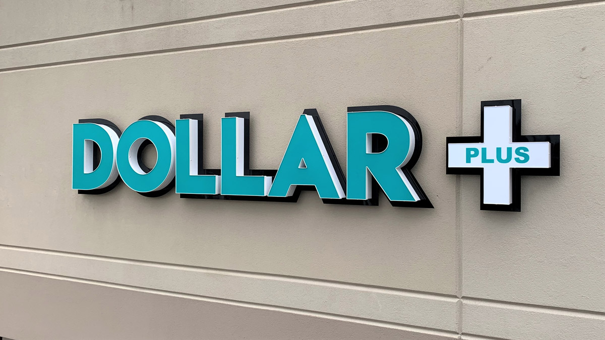 DOLLAR-PLUS-(LYNNWOOD,-WA)