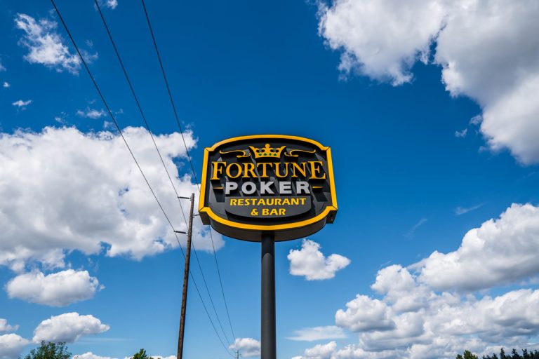 Fortune Poker pole sign after service, Renton, WA (after)