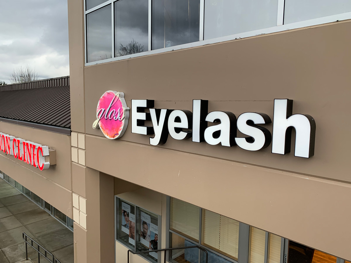 GLOSS-EYELASH-(BOTHELL,-WA)-02